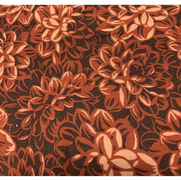 Vintage Floral Fabric 1/2 yard Burgundy Sewing Crafting Quilting Unique Retro Pa - Picture 1 of 6